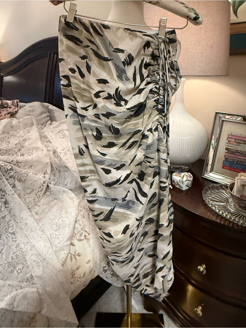 Ruched Abstract-Print Midi Skirt in Cream and Black